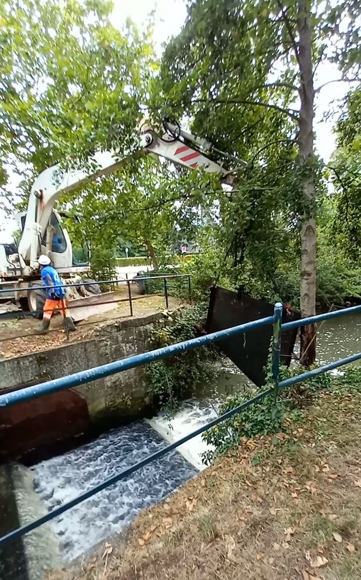 Le demantelement du clapet de Savonniere a Epernon : un premier pas vers la continuité écologique !